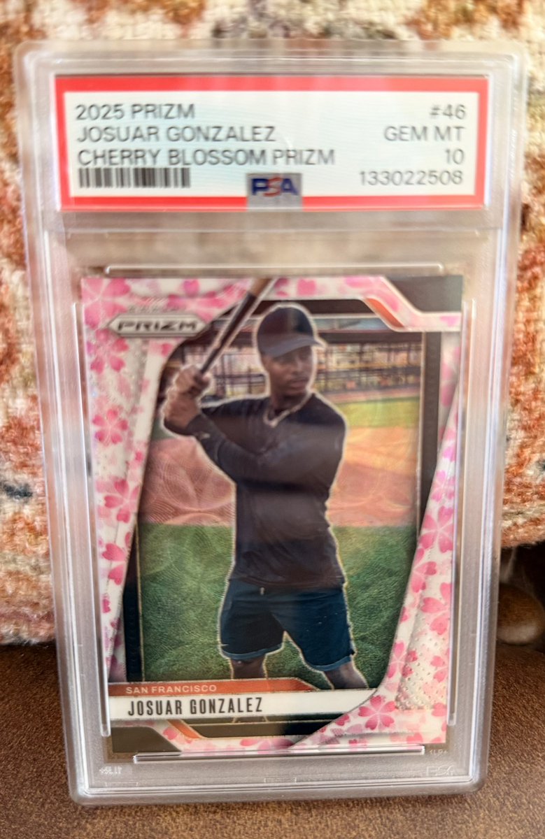 TheThrill tweet media