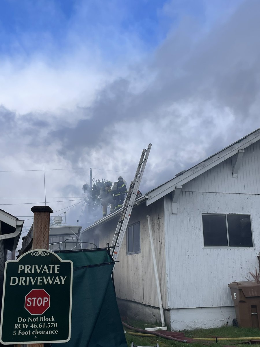 Tacoma Fire tweet media