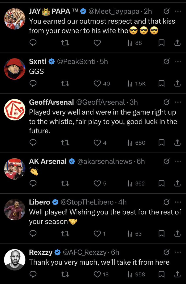 The difference between Chelsea fans and Arsenal fans after the win.