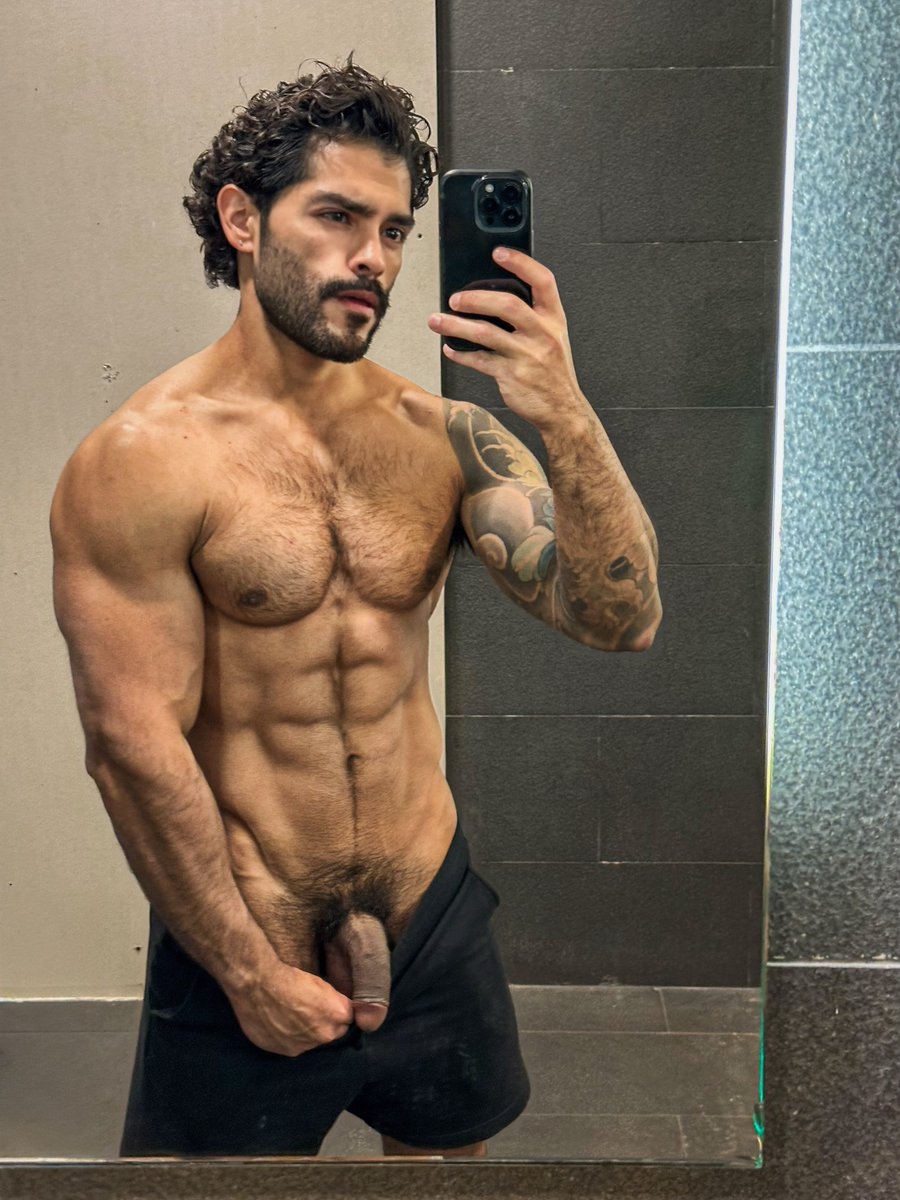 Zhavala_oficial's tweet photo. Se entrenó 💪🔥🫦 https://t.co/AG2rOaNrYp