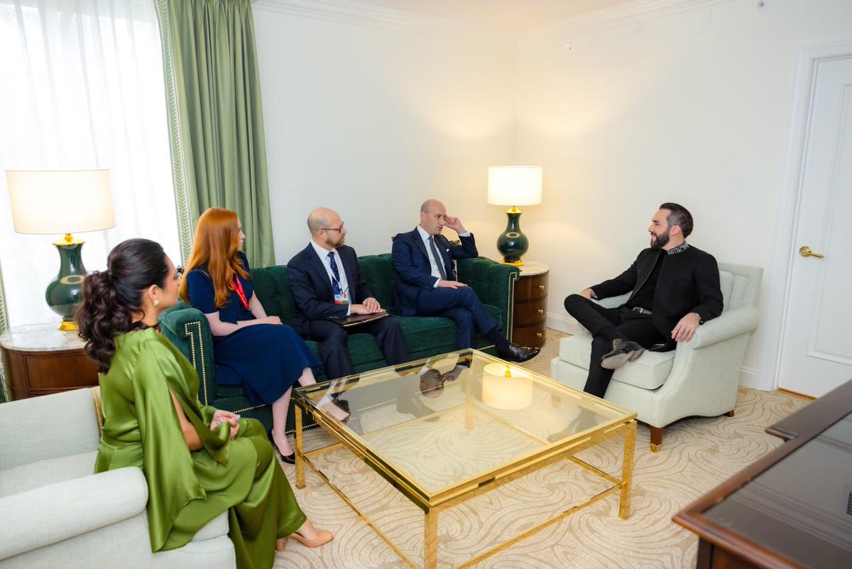 Casa Presidencial 🇸🇻 tweet media