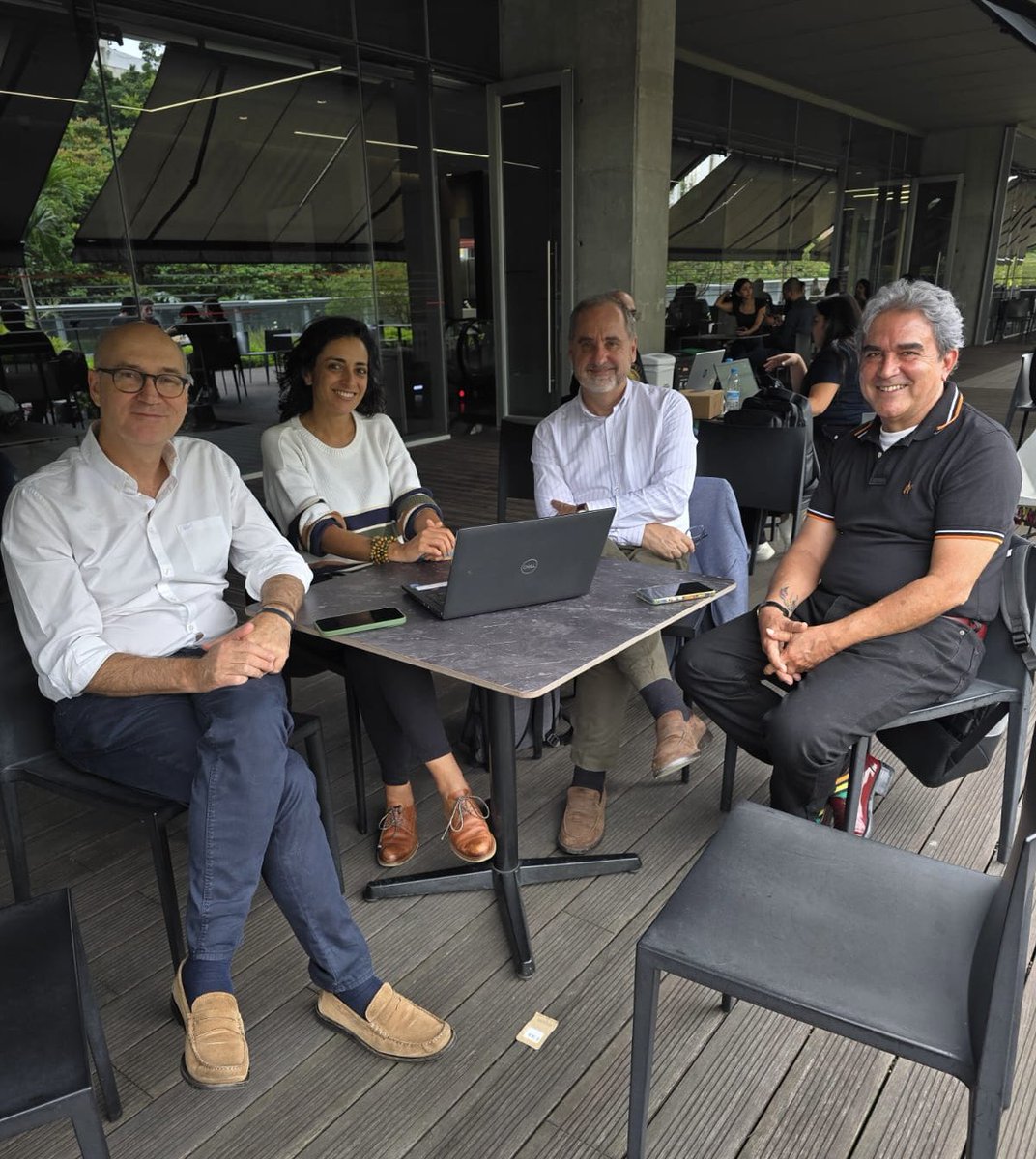 Premios +50Emprende LATAM tweet media