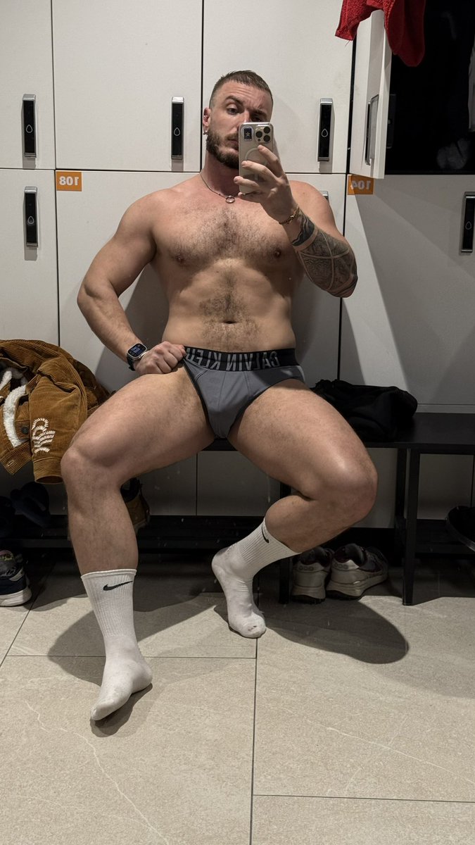 Демьян tweet media