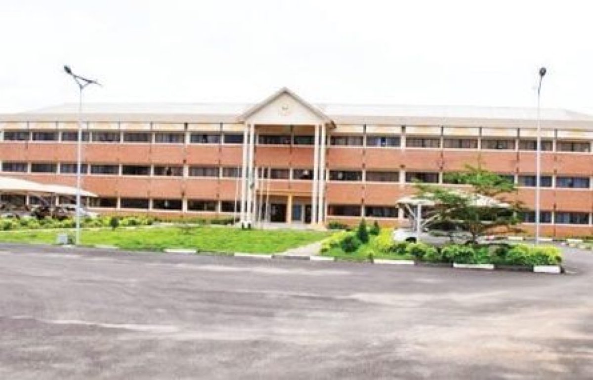 BREAKING: Osun State University (UNIOSUN) has finally received full accreditation to graduate its own doctors, meaning their medical students no longer have to worry about their degrees being recognized