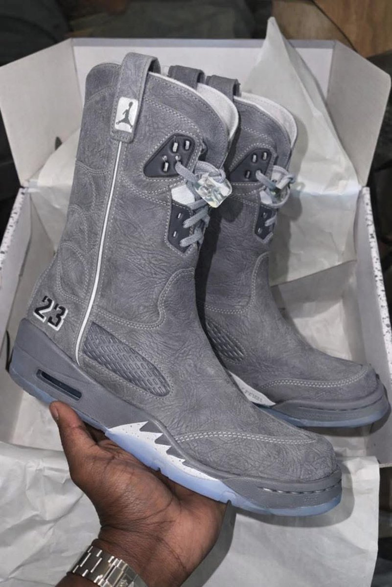 Chi Grim Reaper Guy💀 tweet media