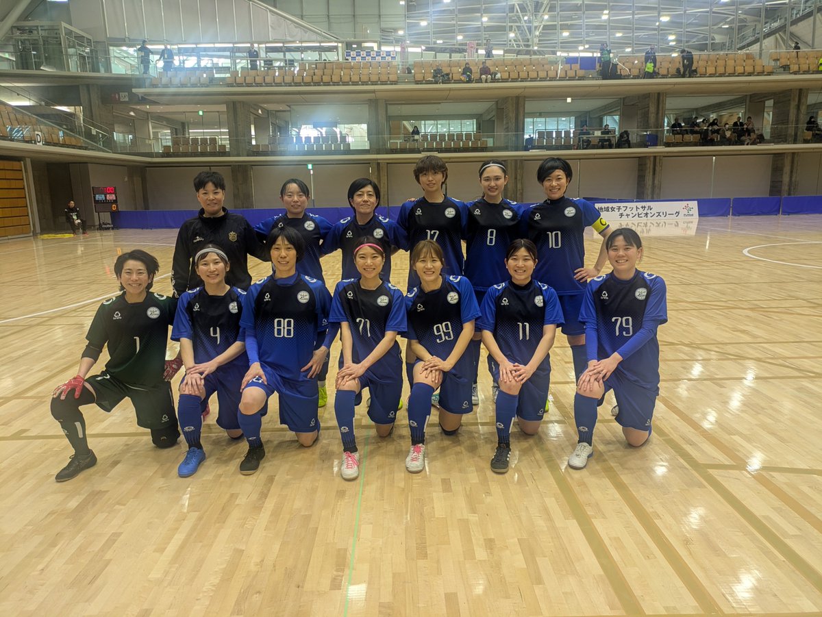 logar2005's tweet photo. 【#第13回地域女子フットサルチャンピオンズリーグ 】
結果
2-3 #フゴウ京都ディベルティード 
2-5 #タパジーダ世田谷 
3-6 #SLDasPeedLadies 
3敗と悔しい結果となりました。
たくさんの応援ありがとうございました。

#bobera https://t.co/j1iZnJ4y9C
