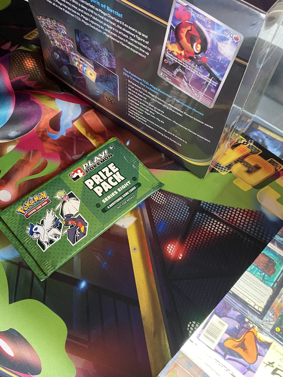 やきへん tweet media