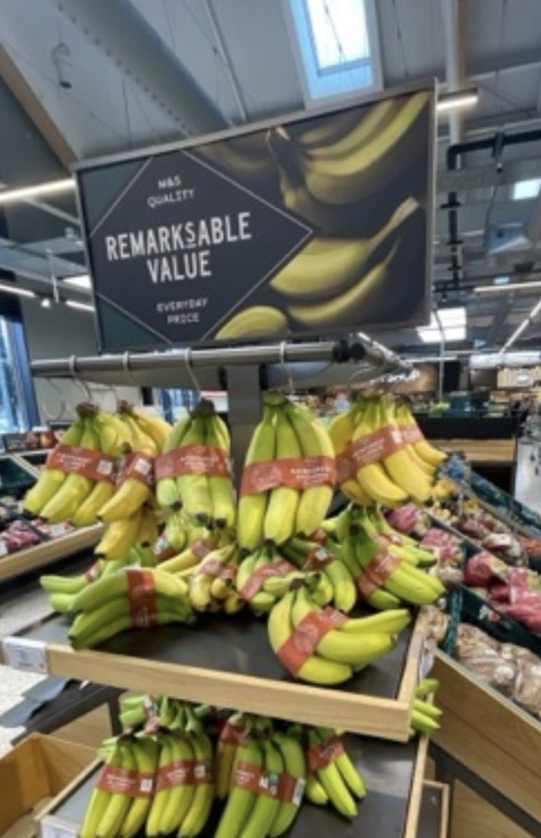 Retailathlete's tweet image. So the banana hooks are back ? 

I was trying to explain the concept of the @Morrisons bygone  banana hut recently to an overseas retail ceo but @marksandspencer did it for me on a visit 🙏

#retail #Bannanas #hooks #quality #visit