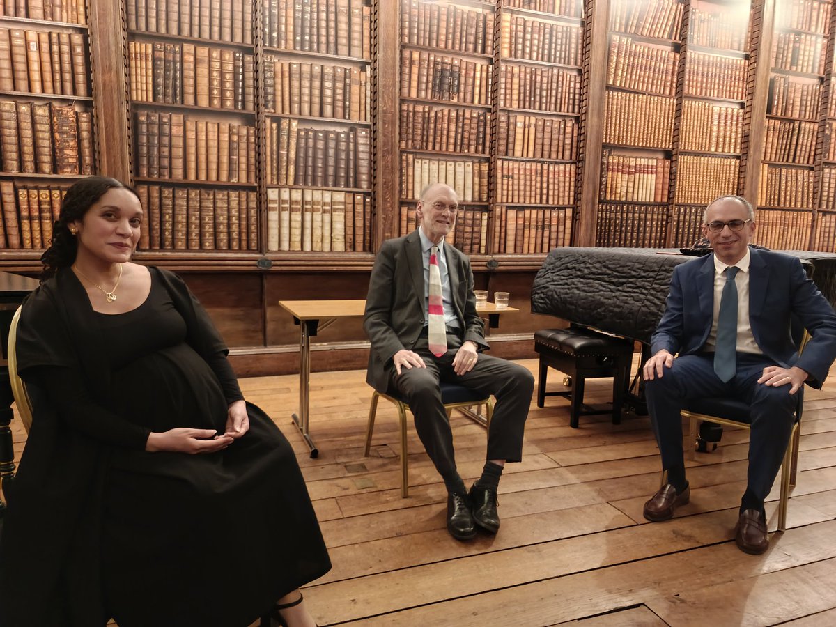 drissghalibooks's tweet photo. I was pleased to share the floor at Oriel College, Oxford, with Professor Marie Daouda and Lord Nigel Biggar. In my presentation, I offered an analysis of both the accomplishments and the ambiguities of the French Empire.
#Oriel #Oxford #Empire https://t.co/CLn7eE6PHO