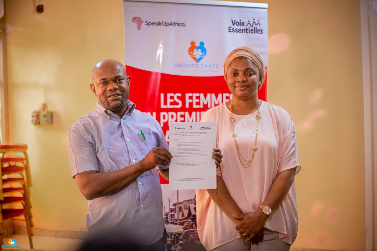 usp_plus's tweet photo. Dans la ZS de Mont-Ngafula 1, le Médecin chef de Zone a signé un acte d’engagement pour renforcer la participation des femmes dans la lutte contre le paludisme. Un pas important vers une communauté plus forte et mieux protégée. Projet VE-palu #VoixEssentiElles @SpeakUpAfrica1 https://t.co/WSIV9SQcn2