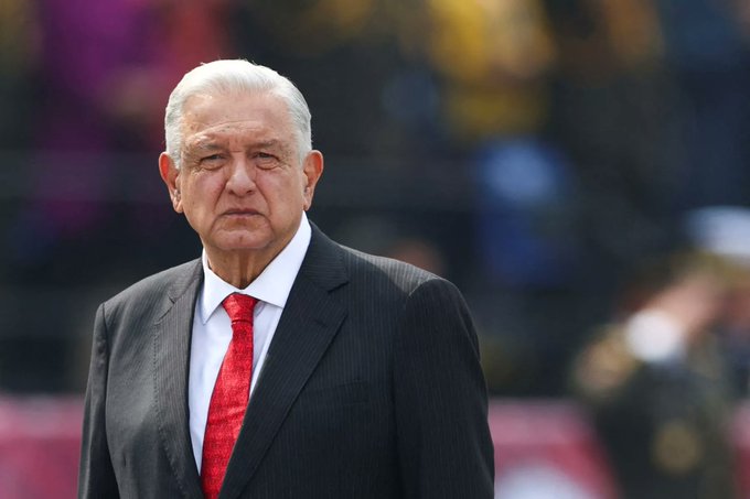 Hay reportes de que el ex presidente <a href="/lopezobrador_/">Andrés Manuel</a> está internado en el Hospital General Militar, no en el <a href="/Tu_IMSS/">IMSS </a> , no en el <a href="/ISSSTE_mx/">ISSSTE</a> por una afección cardiaca.