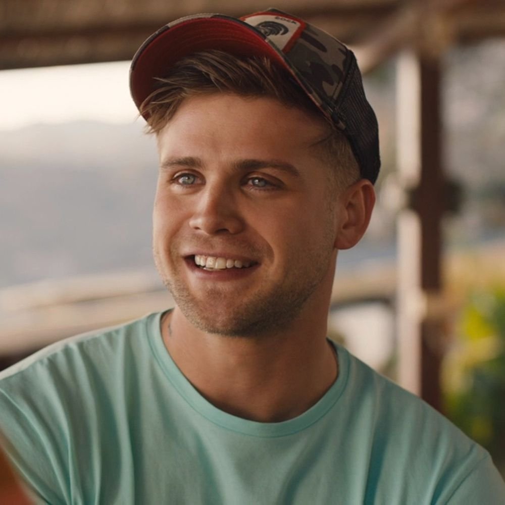 CoveredGeekly tweet media