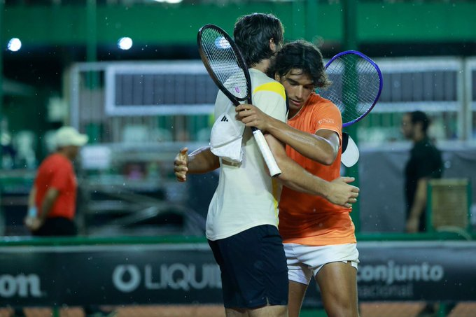 Os tenistas portugueses Henrique Rocha e Jaime Faria sagraram-se campeões de pares do Challenger de Brasília 🇵🇹