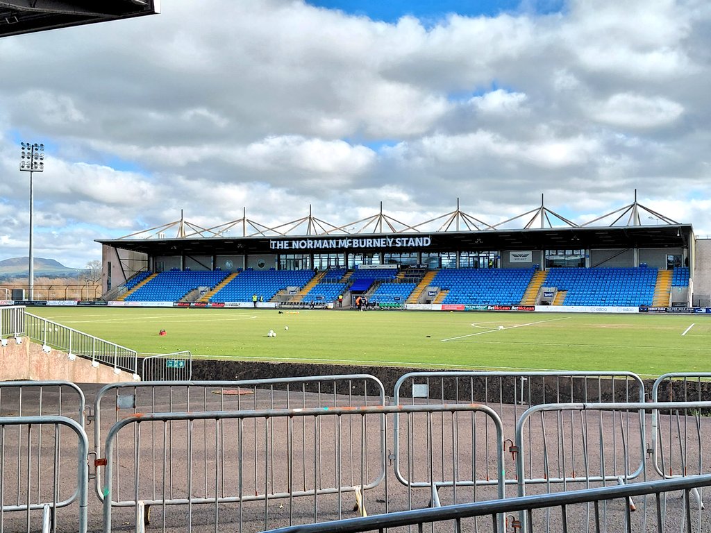 christopher tweet media