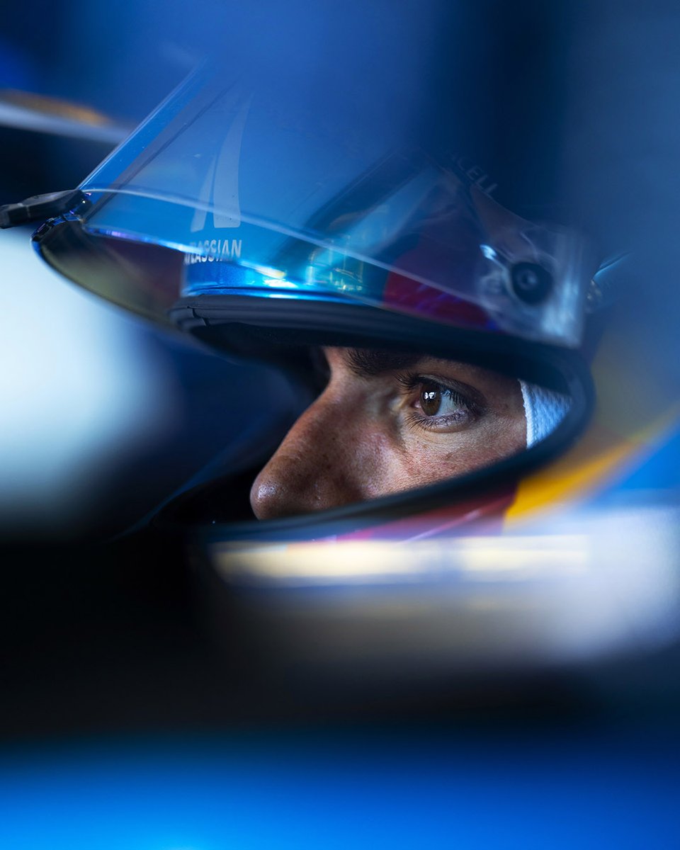 Atlassian tweet media