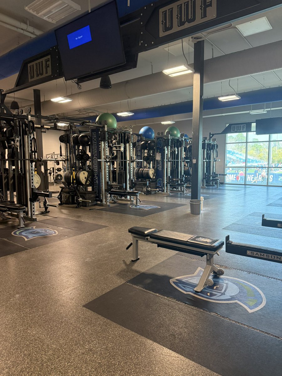 Skyler Burger 2027 🍔 tweet media