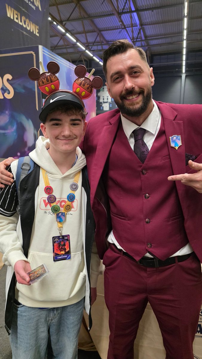 TurtleBauer24's tweet photo. Lovely to meet @LorcanaVillain again, always such a pleasure! https://t.co/k0dM718l1B