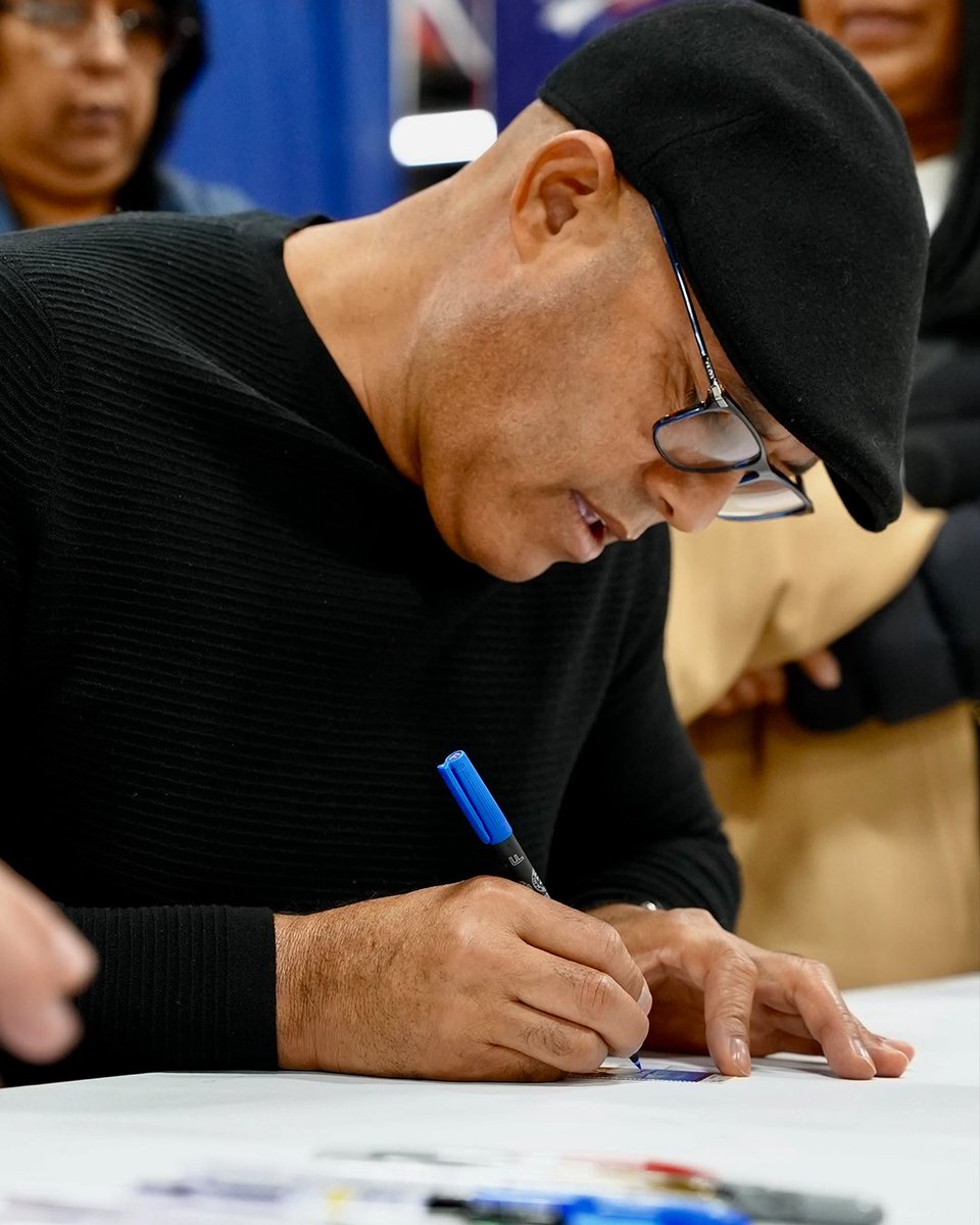 CollectibleXchange tweet media