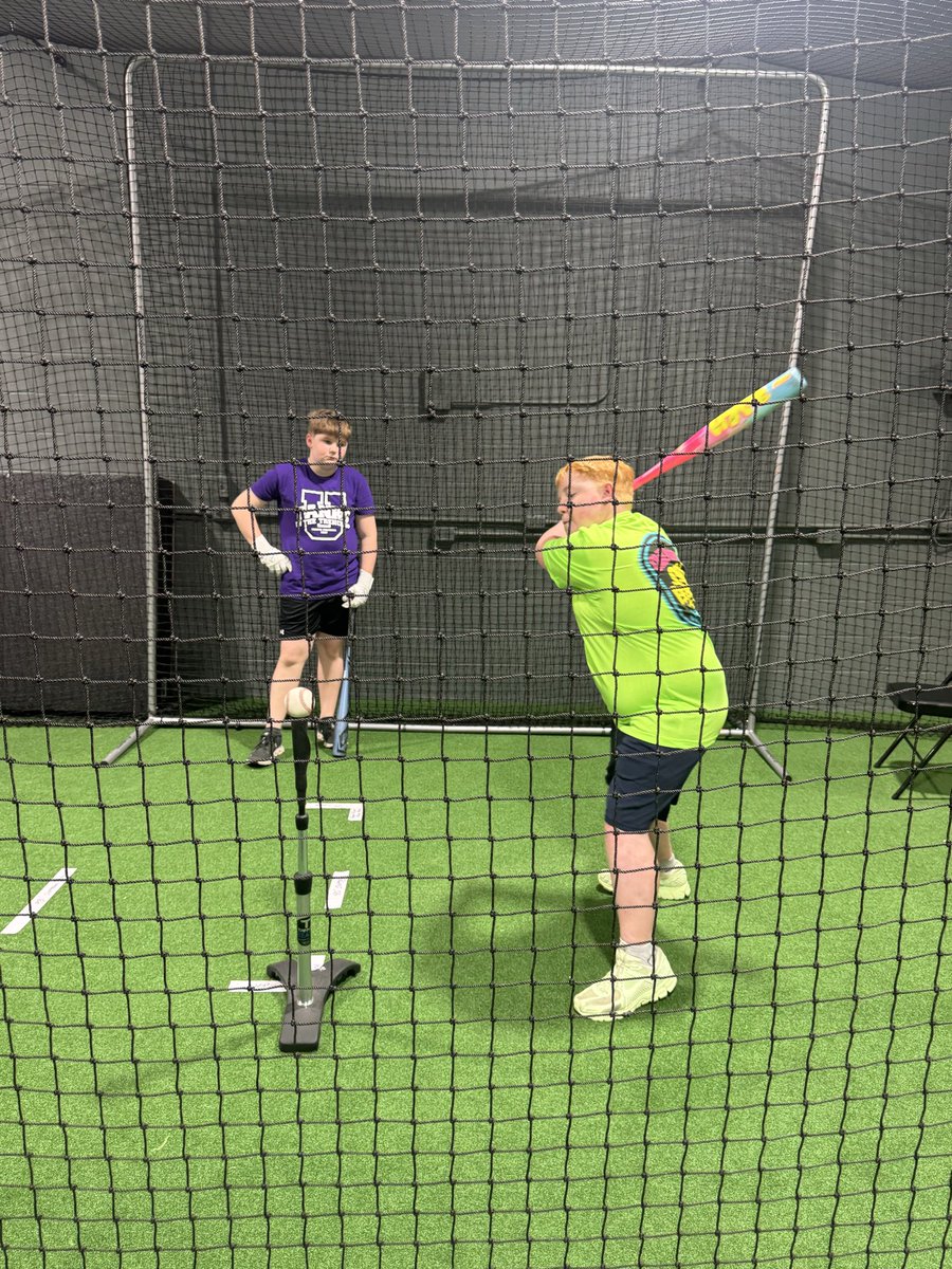 SOSADUGOUT's tweet photo. What a GREAT day to receive hitting instruction from one of the best high school coaches in Ohio, Lucasville Valley’s Nolan Crabtree!

THANK YOU to all that attended today’s youth hitting clinics!

#indoortraining #hittingclinic #indoorbaseball #indoorsoftball https://t.co/ZJPk5MnEIE