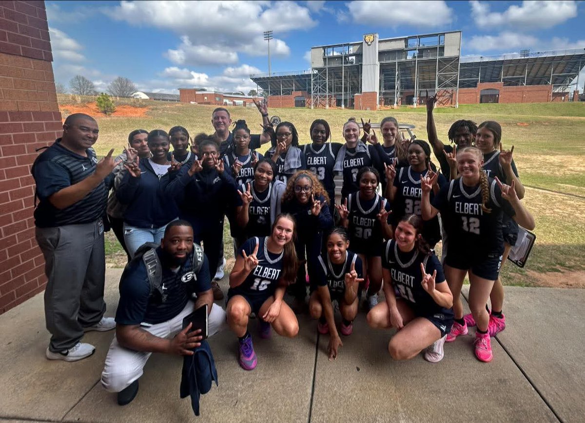 Elbert Football tweet media