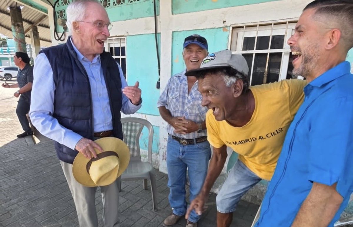 Edmond Mulet tweet media