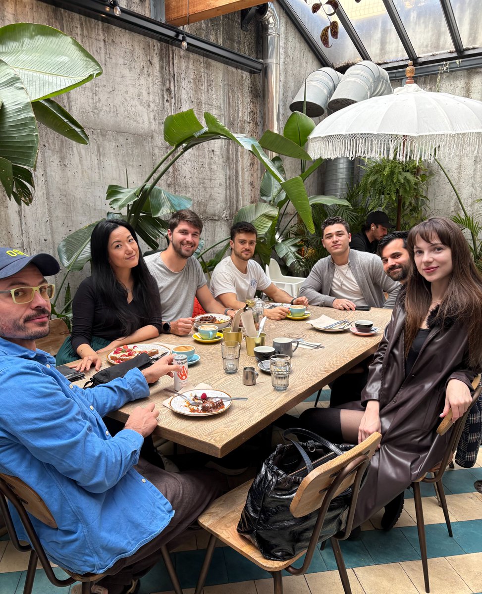 Alice ⧉ alisa.bnb tweet media