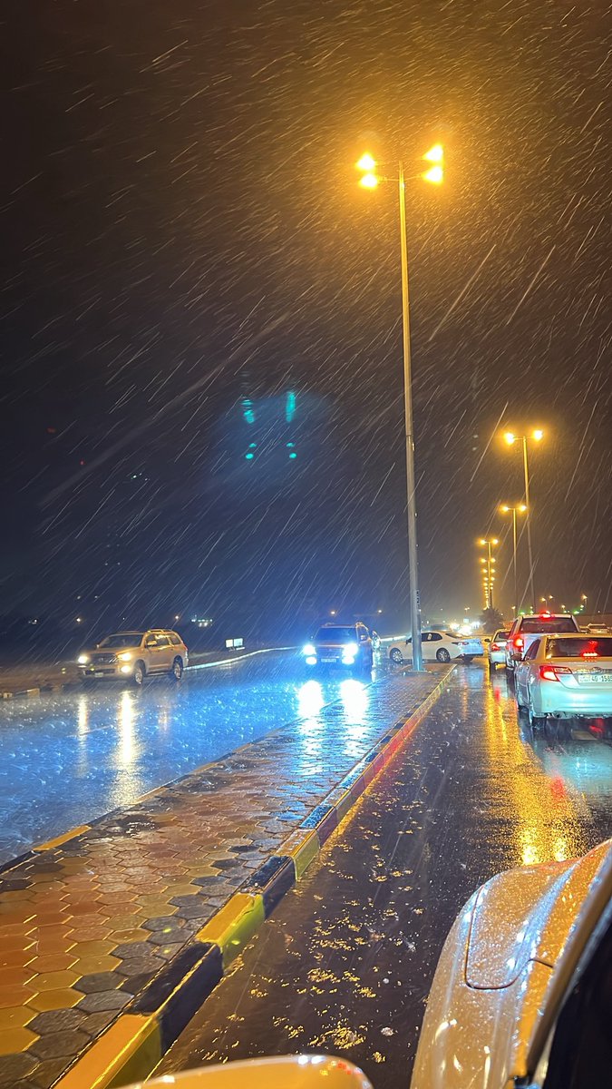 ajm7i's tweet photo. وقع المطر يرفى عن الكبد: علّه
- مساعد الرشيدي https://t.co/Q5ptWTINVq