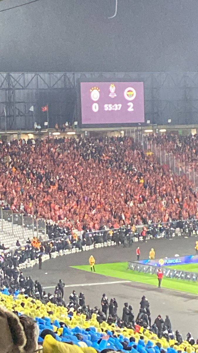 FENERBAHÇE SEVER ADAMI tweet media