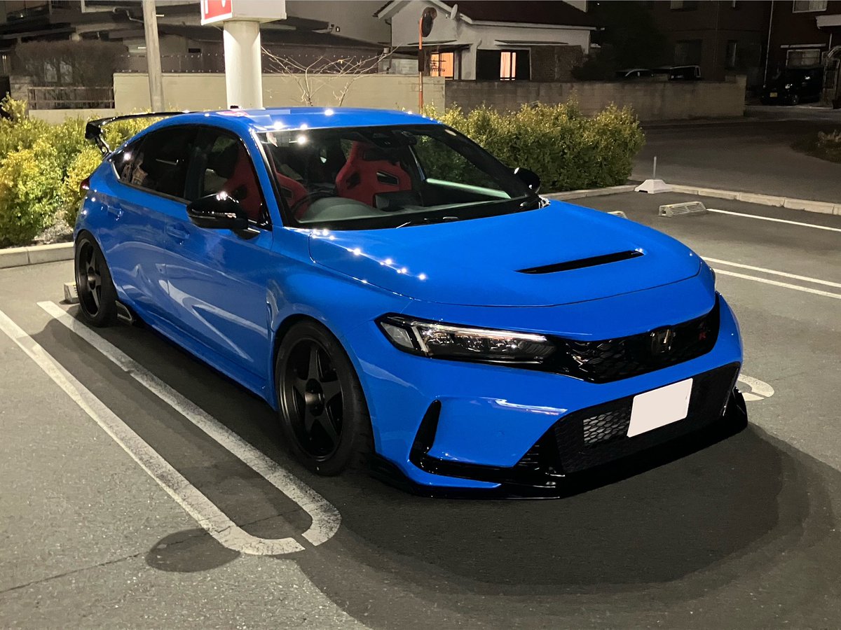 わいす tweet media