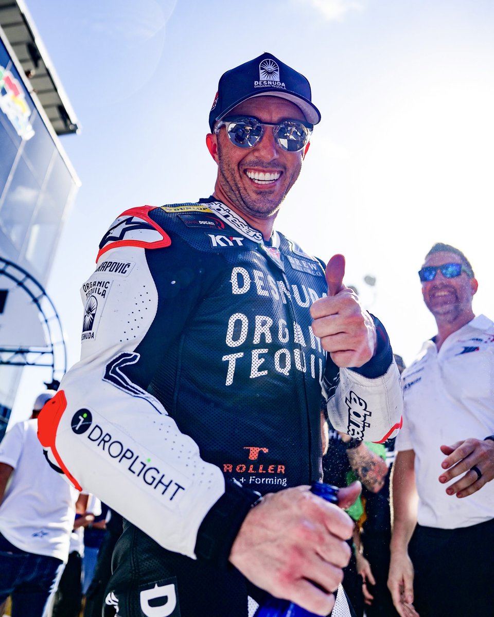 Daytona International Speedway tweet media