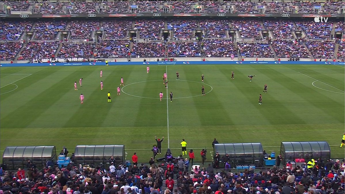 Gary Ward tweet media