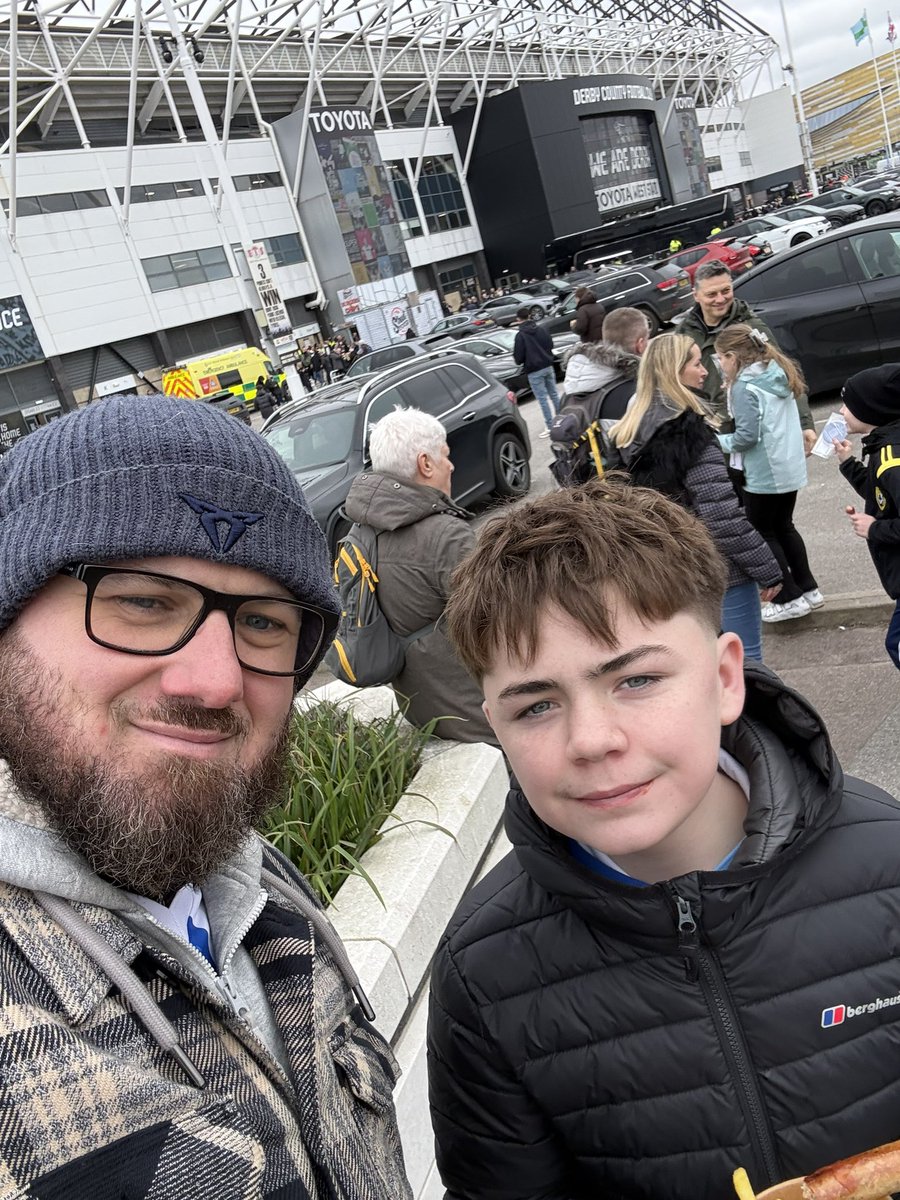 Mikey🦉 tweet media