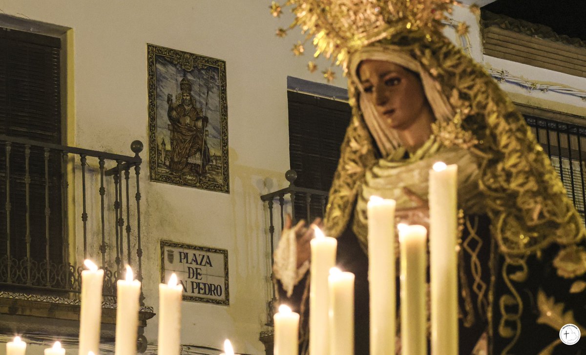 ProvinciaCofrad's tweet photo. 👑 Traslado de la Virgen de las Angustias Coronada de Sanlúcar la Mayor (@SantoEntierro) a la Parroquia de Santa María.

📲 ¡Toda la información!

https://t.co/hQa2H8T5Kv

#TDSCofrade https://t.co/lzooFq3ITa