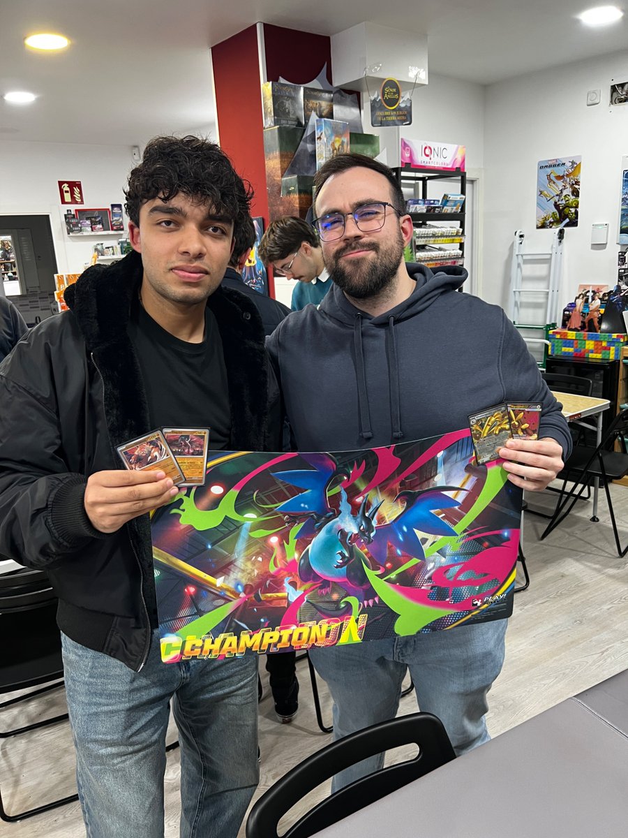 Emkiu 🔜 Sevilla🇪🇸 tweet media