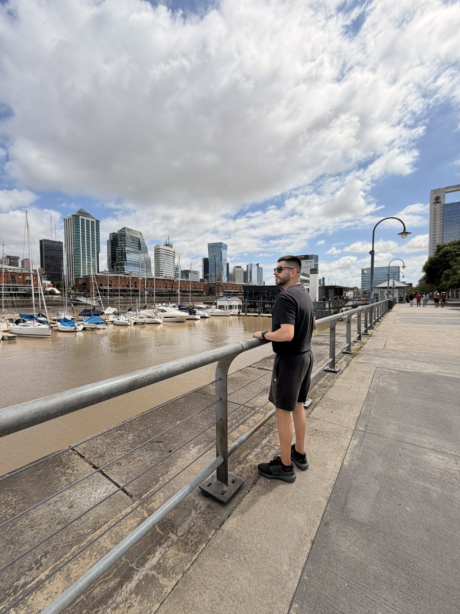 - IVÁN ENRIQUE - tweet media