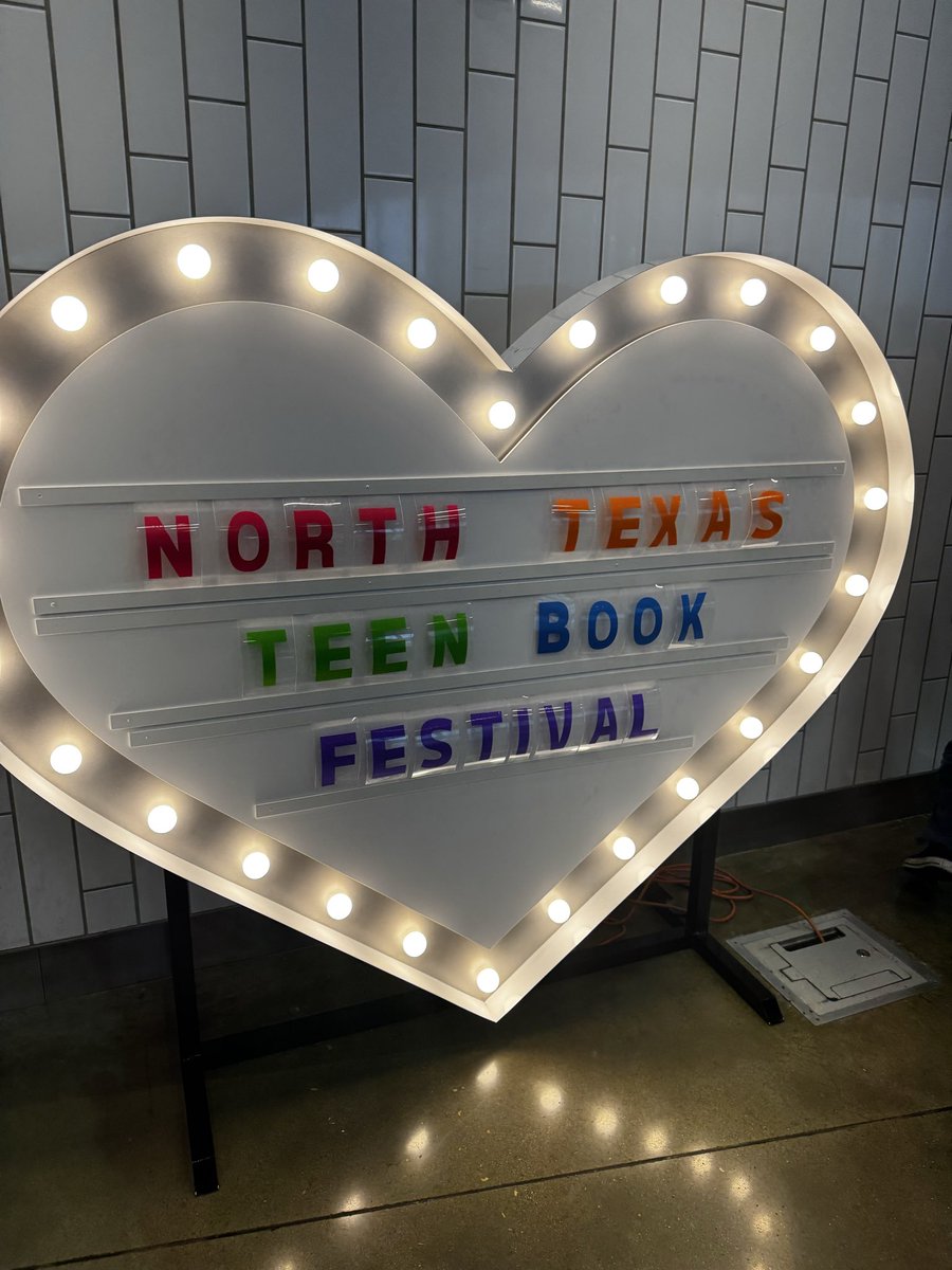 📚❤️Sherry Burnett ❤️📚 tweet media