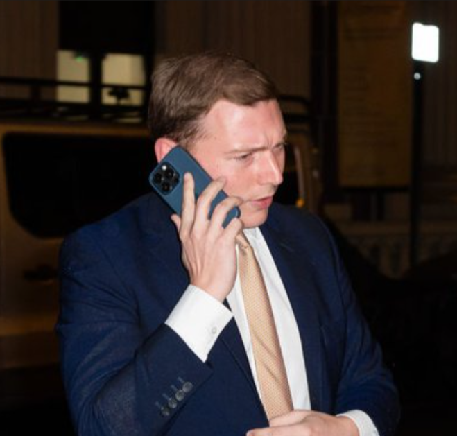 PredictFolio tweet media