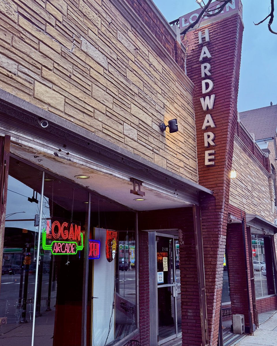 Logan Arcade tweet media