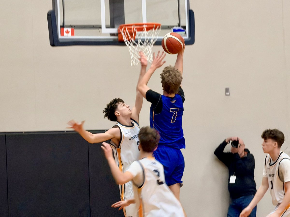 Vijay Manuel tweet media