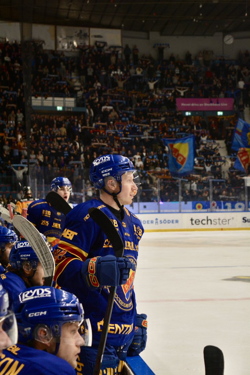 fritidsgårdens hela fotoalbum tweet media