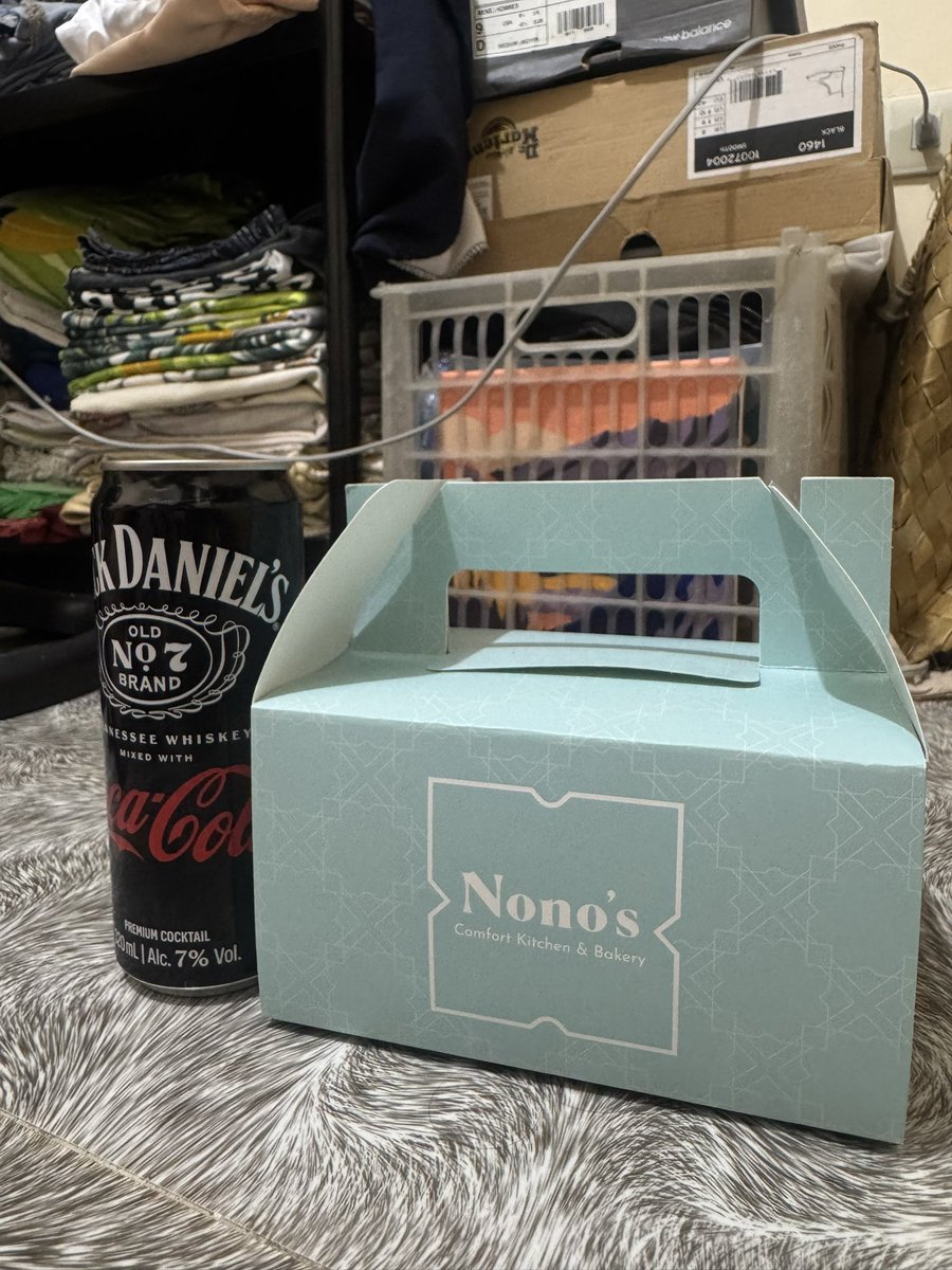 KINObserver tweet media