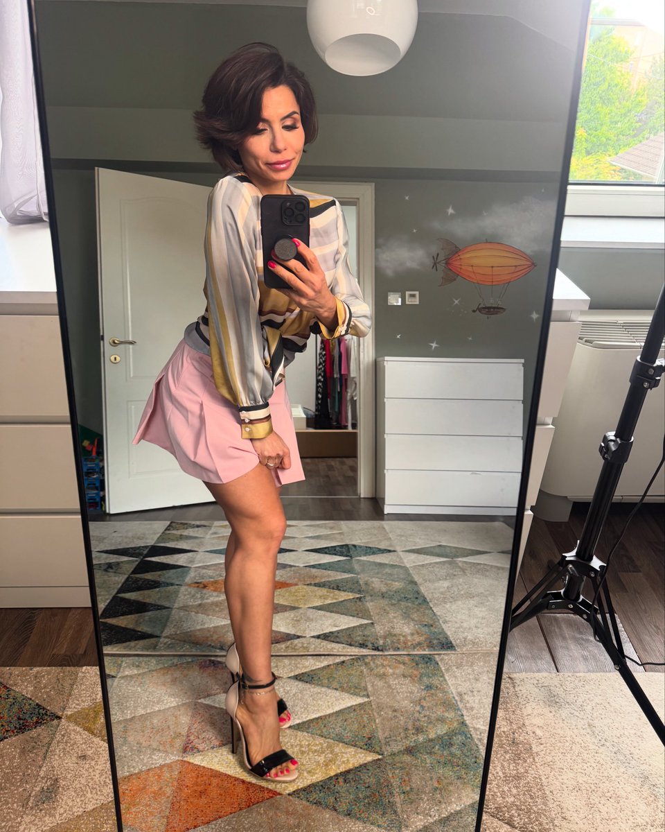 Paula Kai tweet media