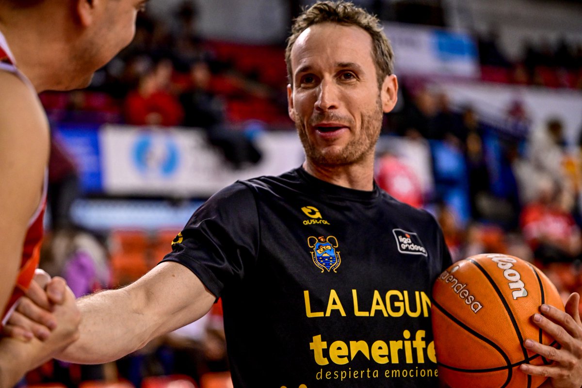 Gus Carrasco tweet media