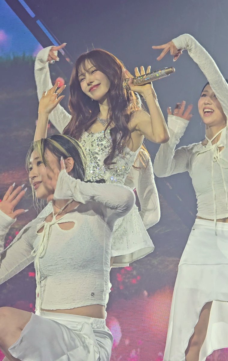 bestsingerwendy's tweet image. 20260228 WENDY 'W:EALIVE' CONCERT ENCORE 
#Queen Of The Party #Bestever
#웬디 #WENDY #레드벨벳 #REDVELVET #다살자 #W:EALIVE #콘서트 #CONCERT
