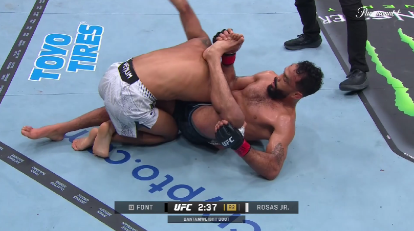 Is this control time for Font or nah?  Can the guy on the bottom be awarded control time if in this position?  #UFC326