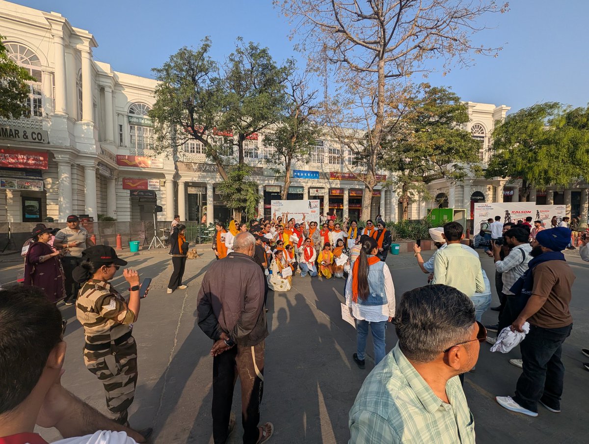 āshish tweet media