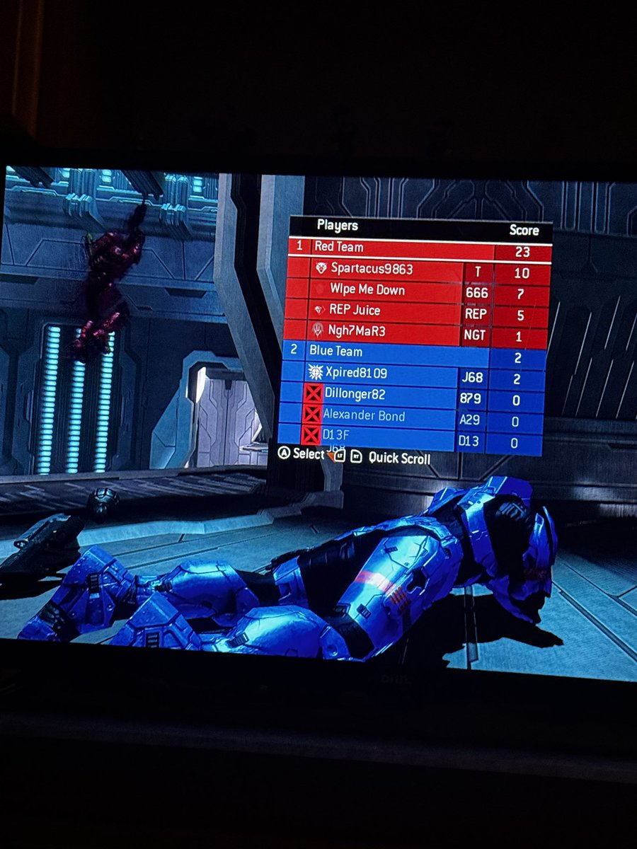 DillonRigdon's tweet photo. @Halo @XboxSupport @Xbox So two of my teammates have already left and the other team keeps spawn killing and destroying us, yet I’m told I’ll get banned if I leave? Explain how this is fair. https://t.co/nMAeS4QfiB