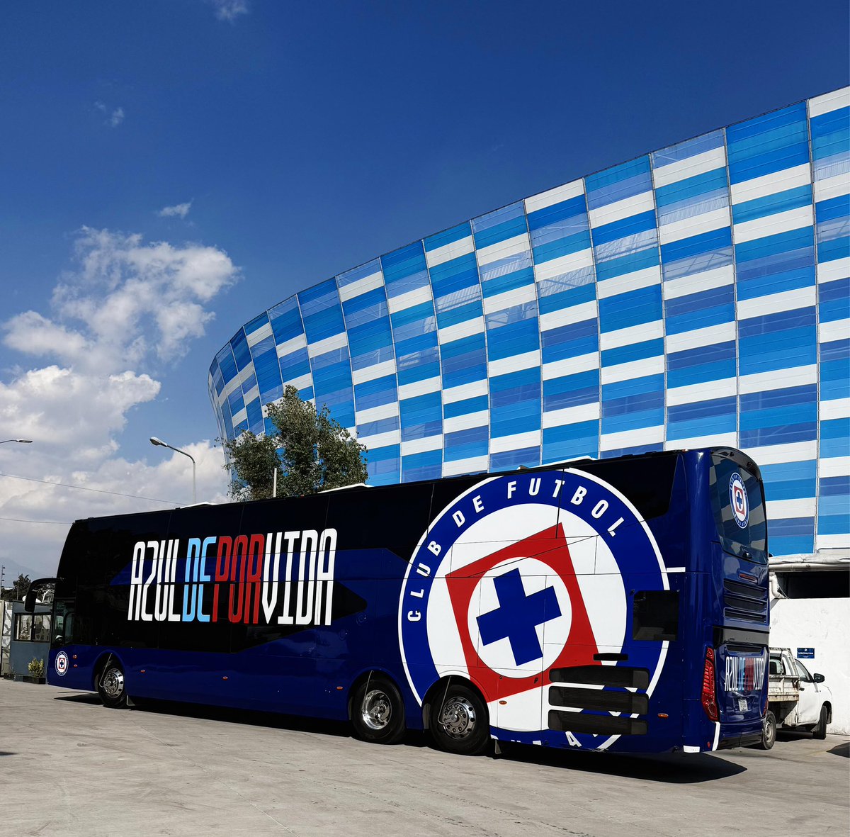 Cruz Azul dormirá en Puebla. 

Mañana vuelan a Monterrey y harán concentración de domingo a martes pensando en CONCACAF. 

Mientras tanto La Máquina finaliza la jornada como líder y un 86.1 % de efectividad en el semestre.