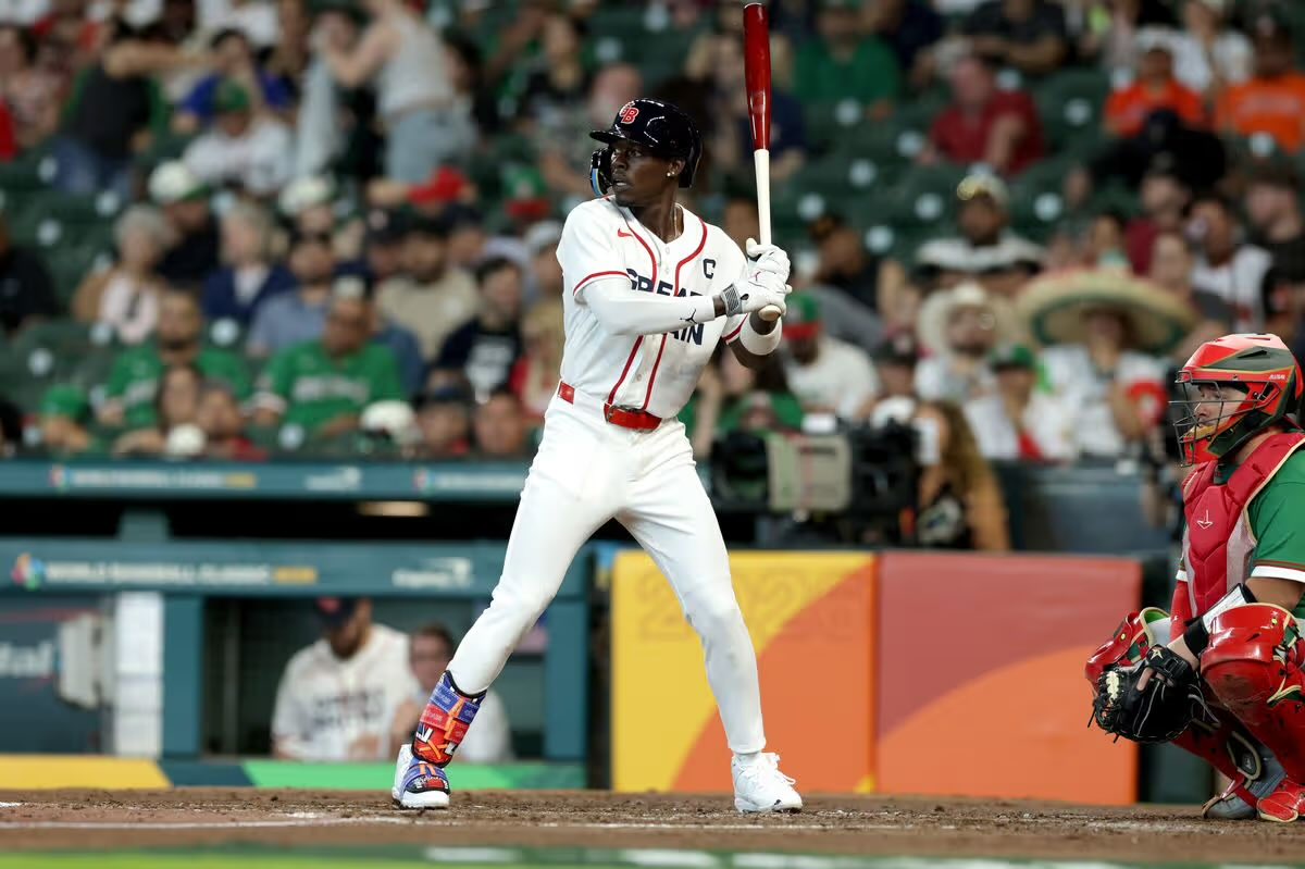 Baseball tweet media