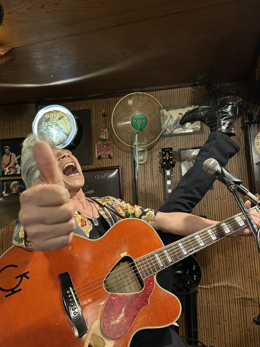 お座敷ライブ大大大成功お〜‼️みんな
熱く、カッコよかったよ〜‼️来てくれたみんなあ〜，ありがとう〜❣️感謝，感謝